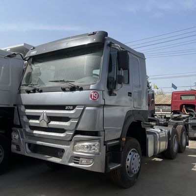 Mua Sinotruck Howo xe kéo cũ với dung lượng động cơ 8L và ghế lái xe treo khí online manufacture