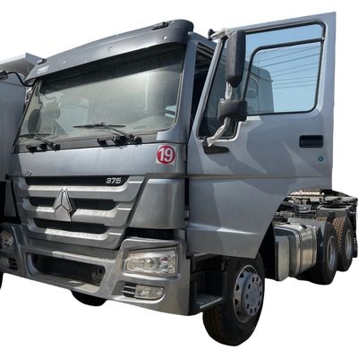 Giá tốt. Chiếc xe kéo Sinotruk cũ 371HP WEICHAI động cơ diesel 8L Không có máy ảnh phía sau trực tuyến
